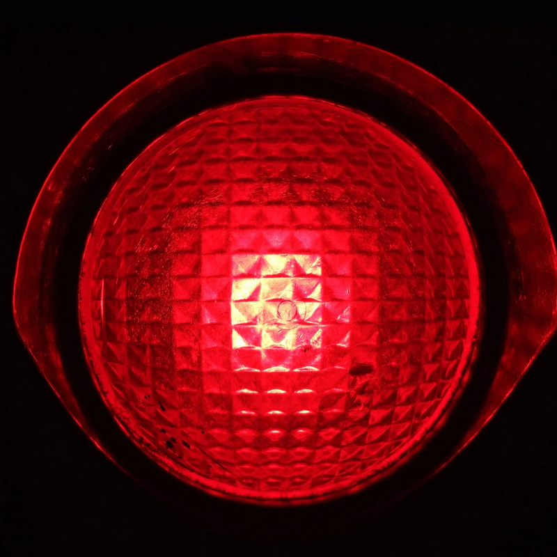 Red light therapy bulb used for targeted light therapy